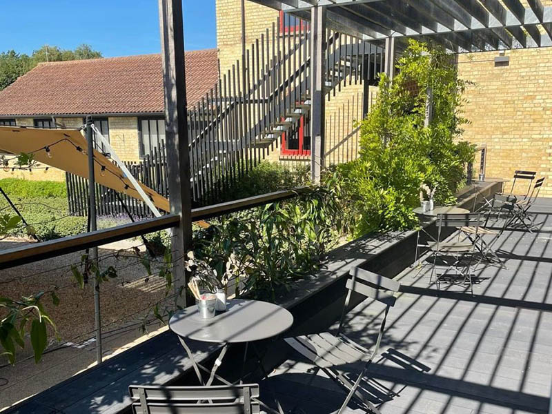 Cafe Bar exterior - Stapleford Granary 3 800x600