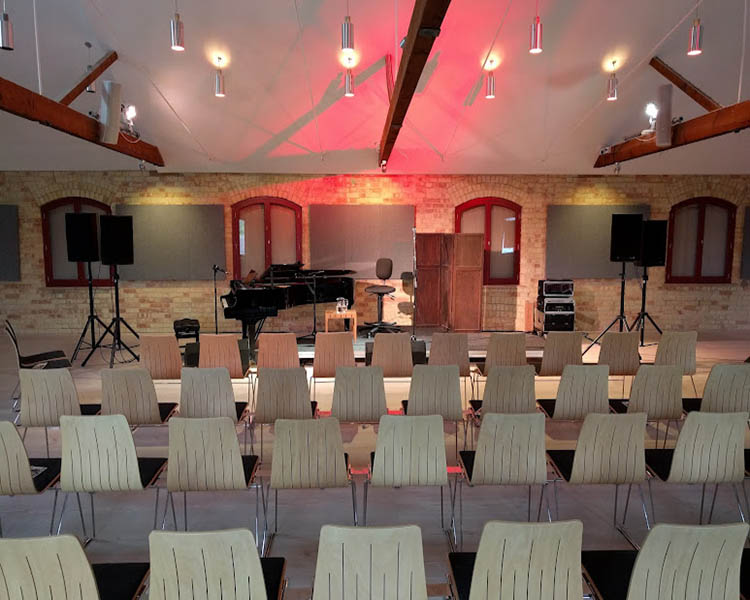 Concert Hall in Cambridgeshire 750x600